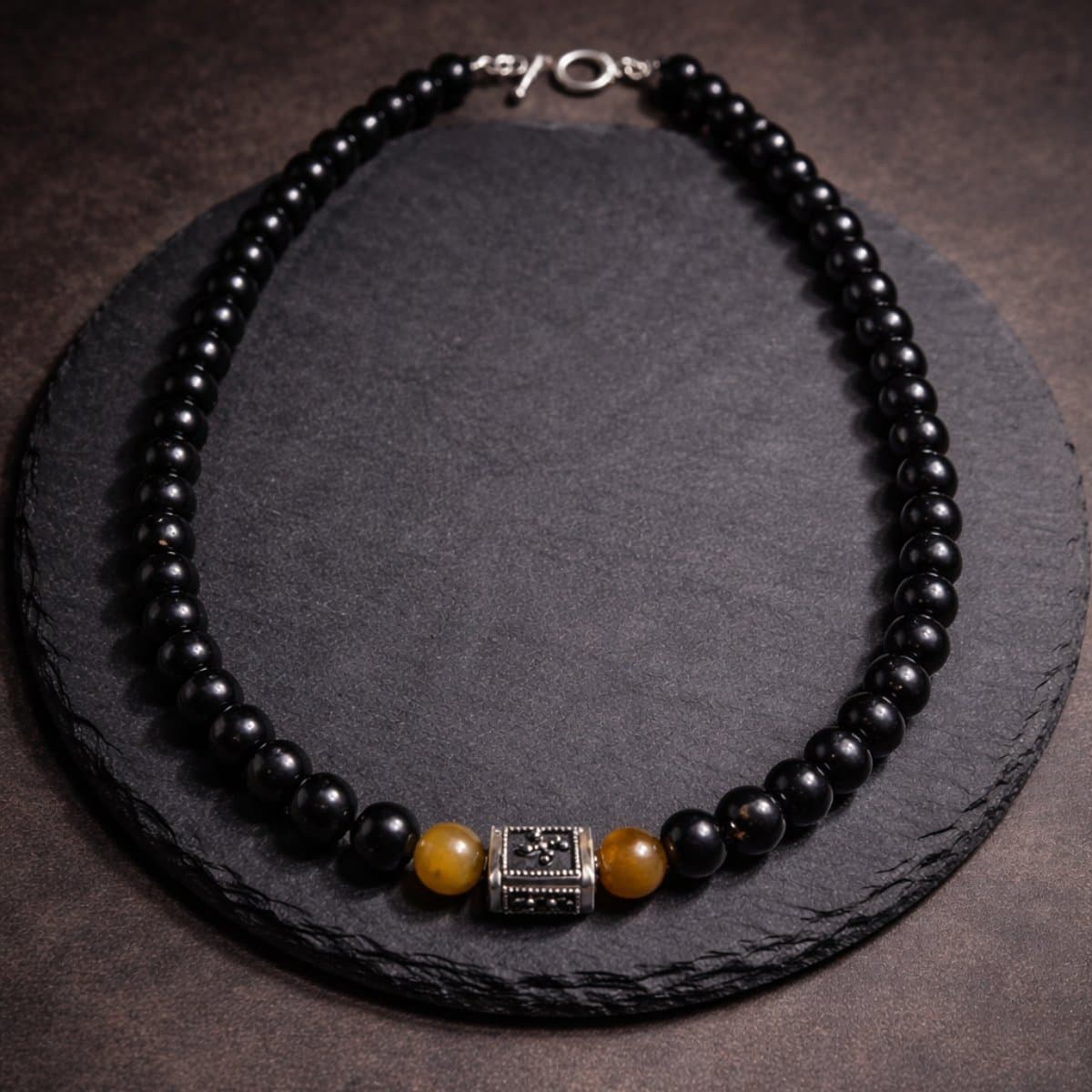 Onyx valor necklace