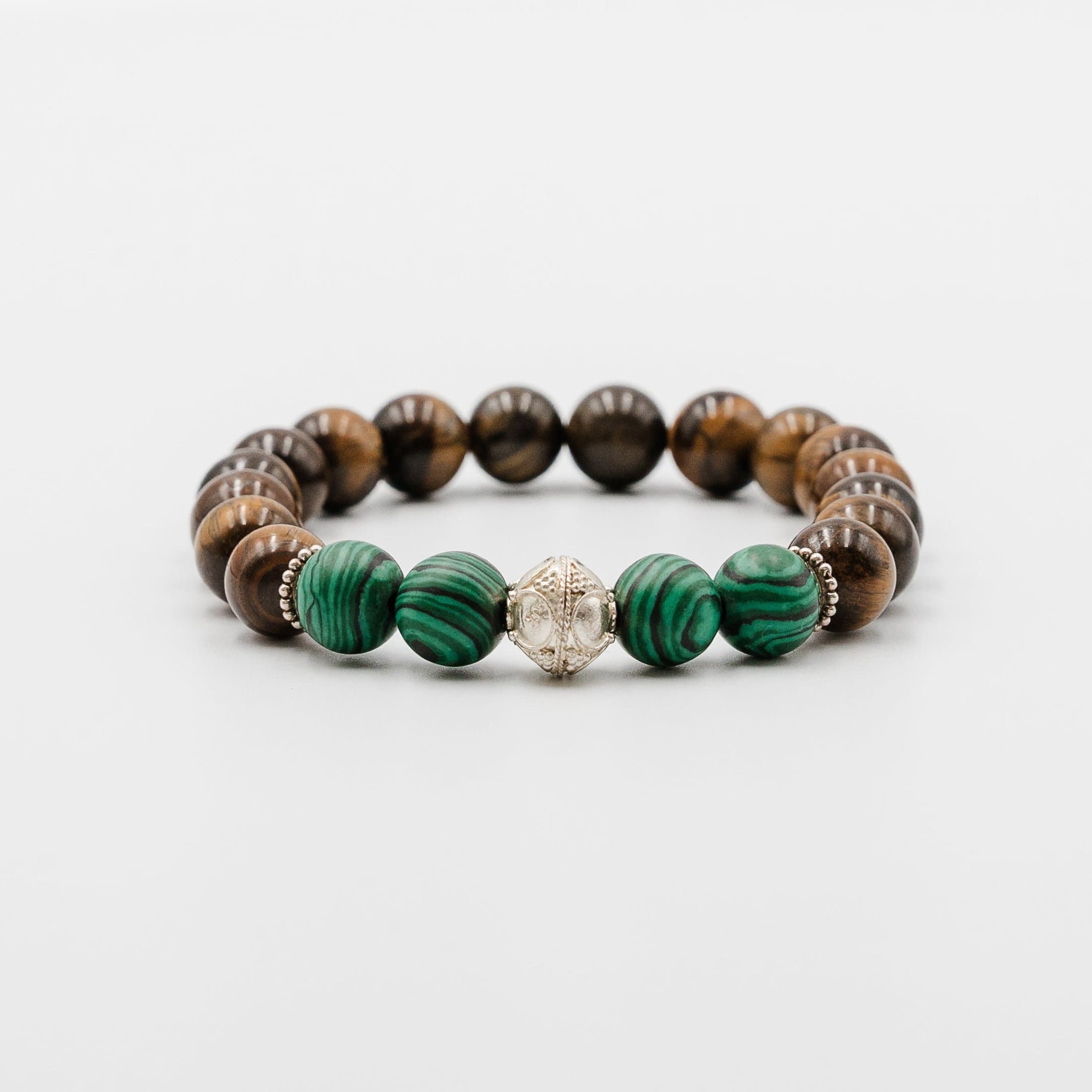 Emerald resolve bracelet
